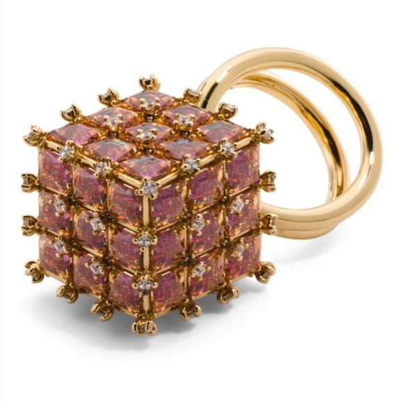 💝🔹️Swarovski 🔹️ Red Curiosa Cubic Zirconia Gold Tone Plated Brass Ring
